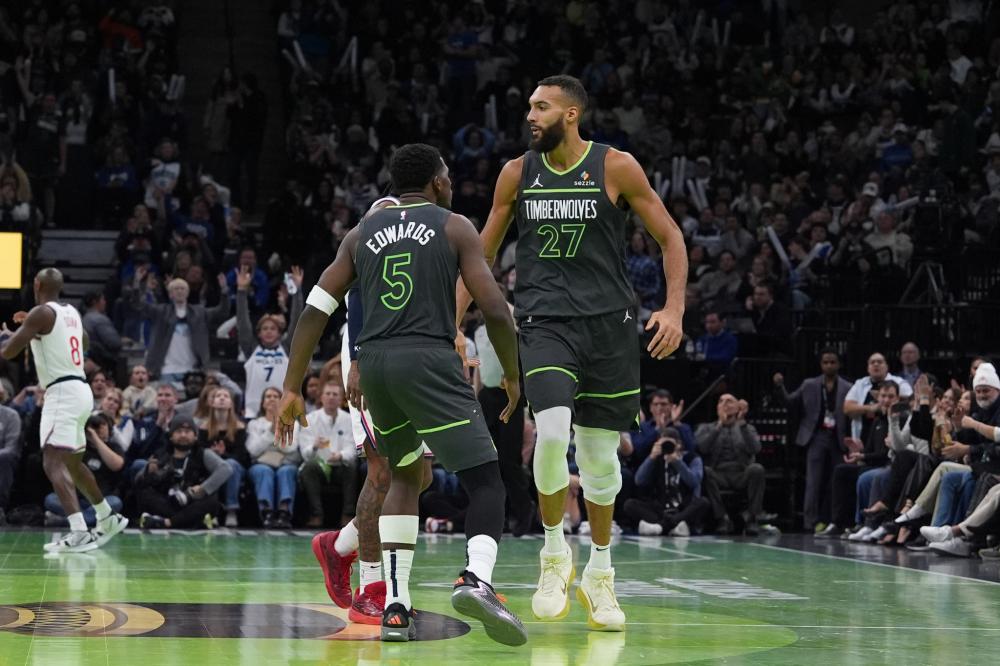 曼联在寻求 曼联在寻求