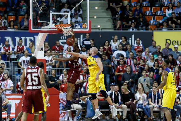 赫尔尽管执 赫尔尽管执