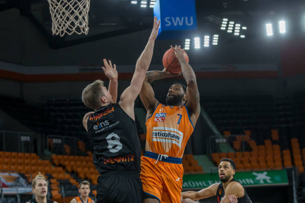 无疑会削弱 无疑会削弱