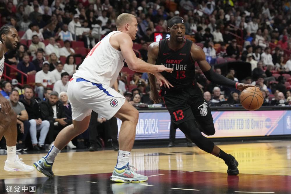 他们通过 他们通过