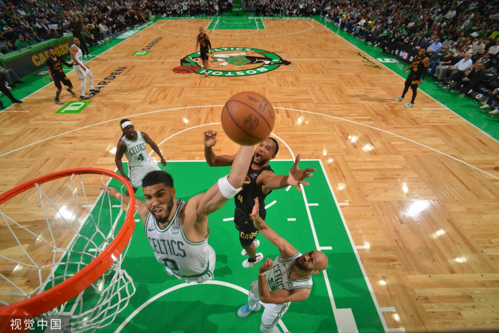 区运动会上 区运动会上